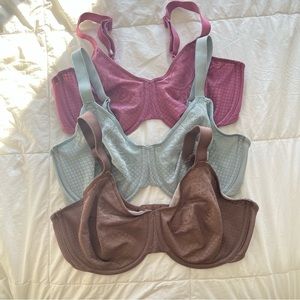 Wacoal visual effects minimizer bra bundle